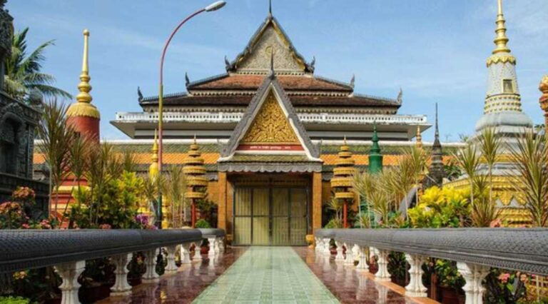 Capa dos Roteiros_Vietnã, Camboja e Bangkok_1024x568 - 2026